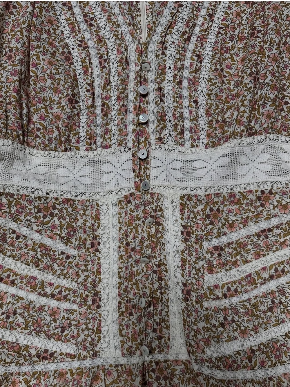 Veronica Beard Beige and White Floral V-Neck Long Sleeve Mini Dress - Picture 4 of 8